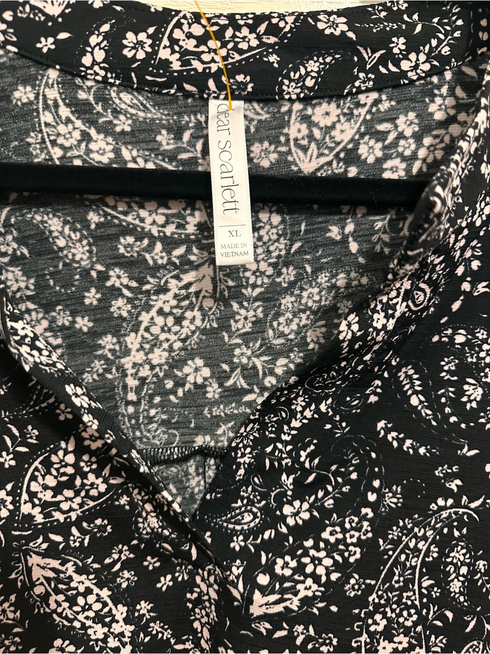 Dear Scarlett Paisley Print V-Neck Sleep Tunic - Black - Picture 5 of 5